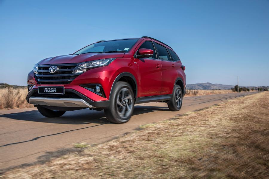  Toyota Rush 2018 года  (ZA) (фото 8 из 32)